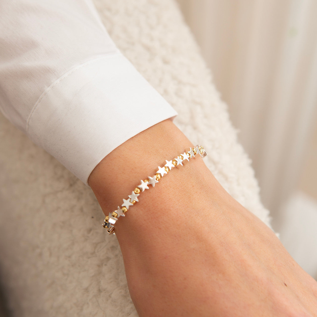 Twinkiling silver stars bracelet