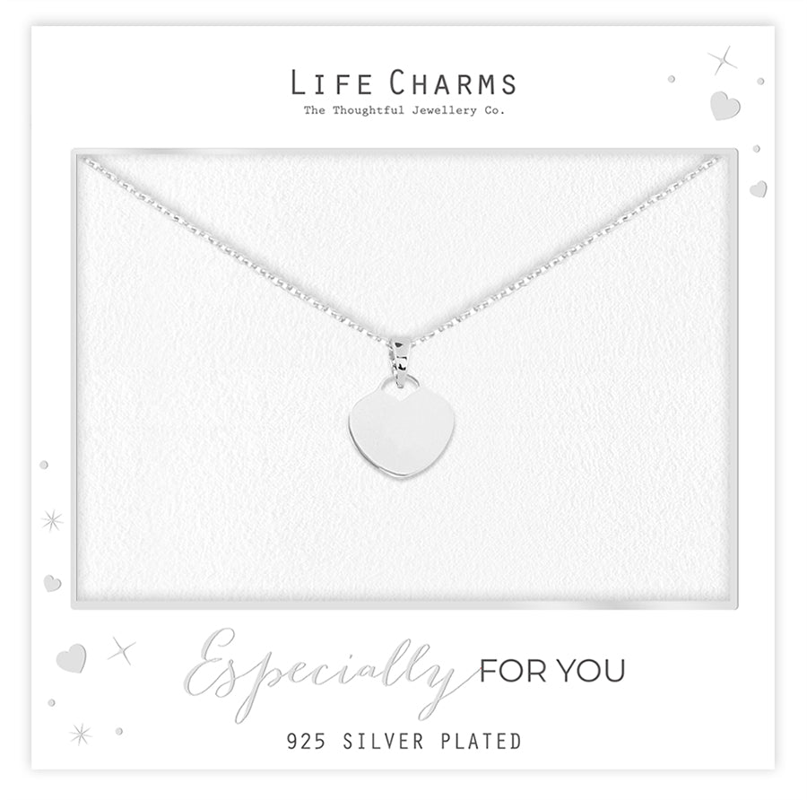 Elegant heart pendant necklace