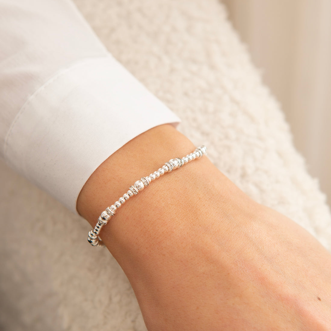 Dazziling rhinestone rondelles bracelet in silver