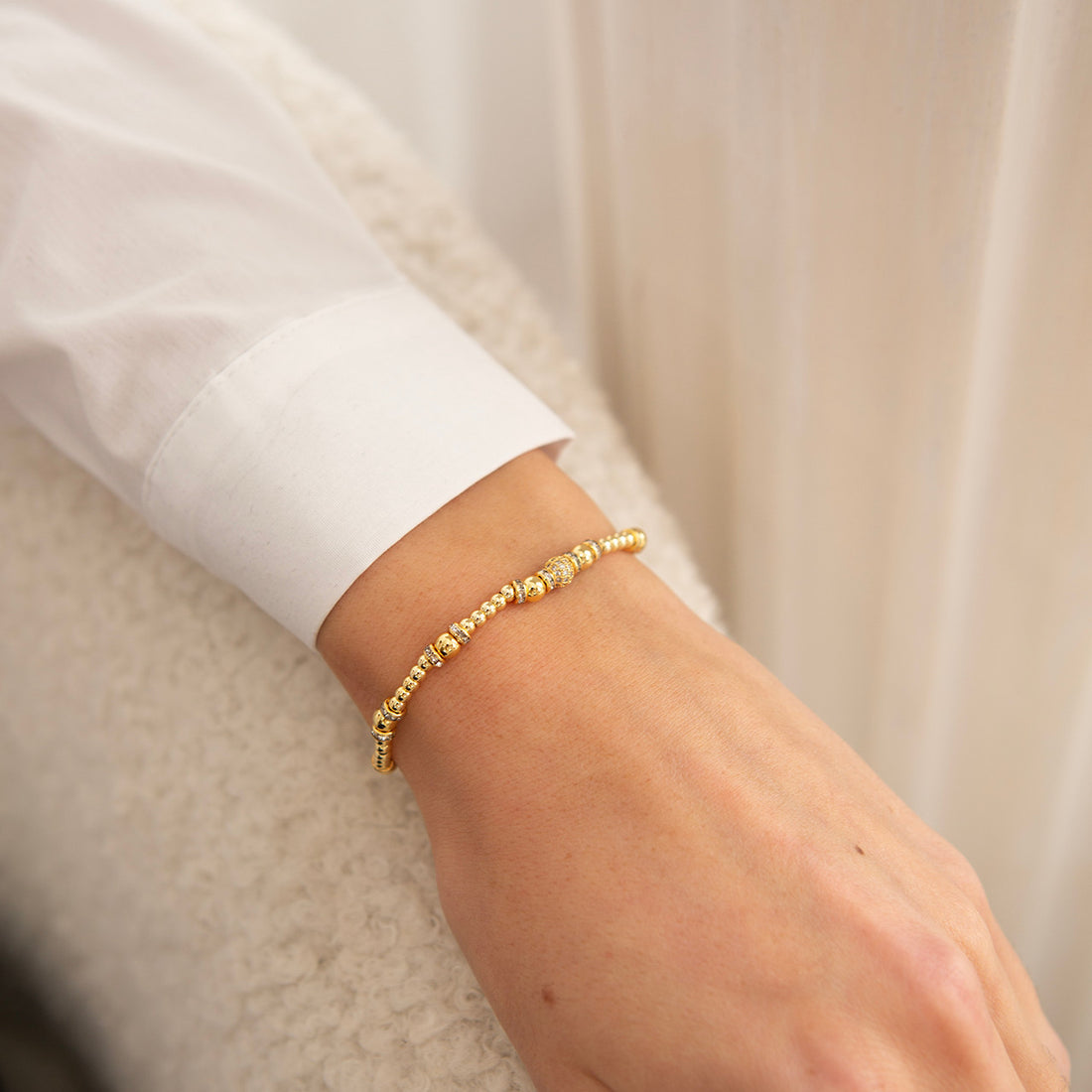 Sparkle crystal bead bracelet in gold