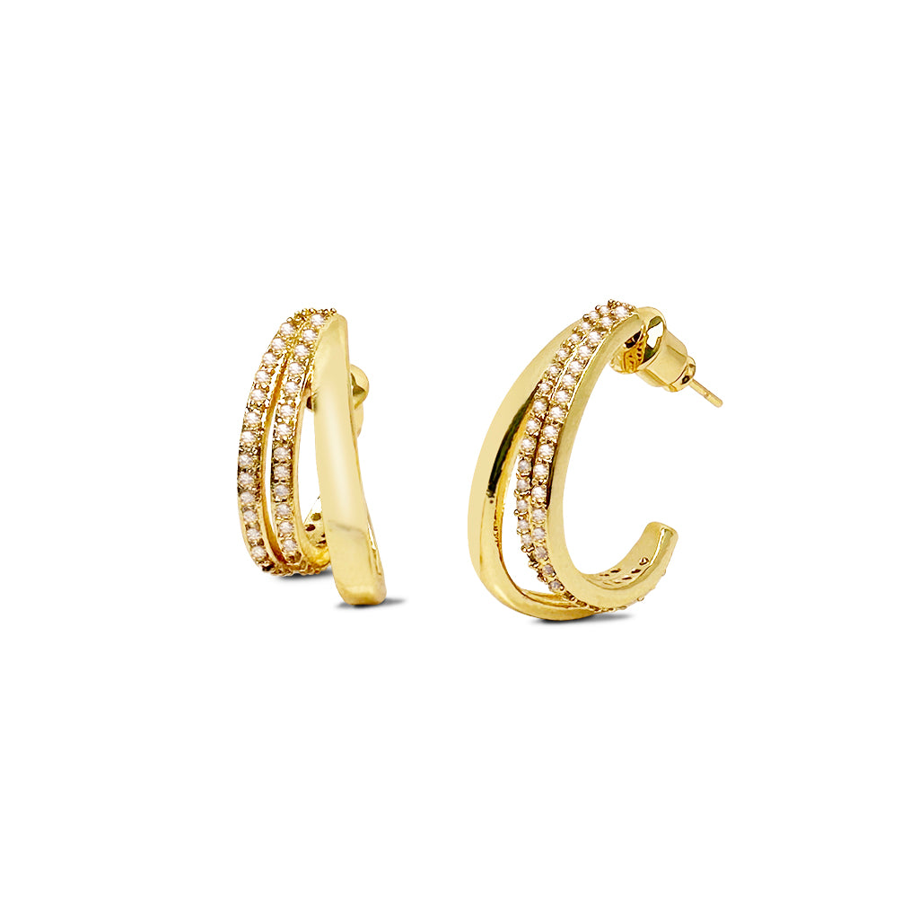 Sparkling drop earrings in gold