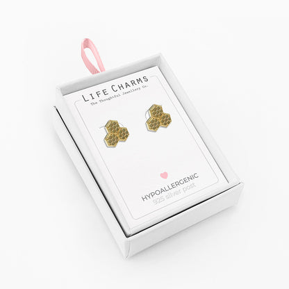 Honeycomb studs in gold