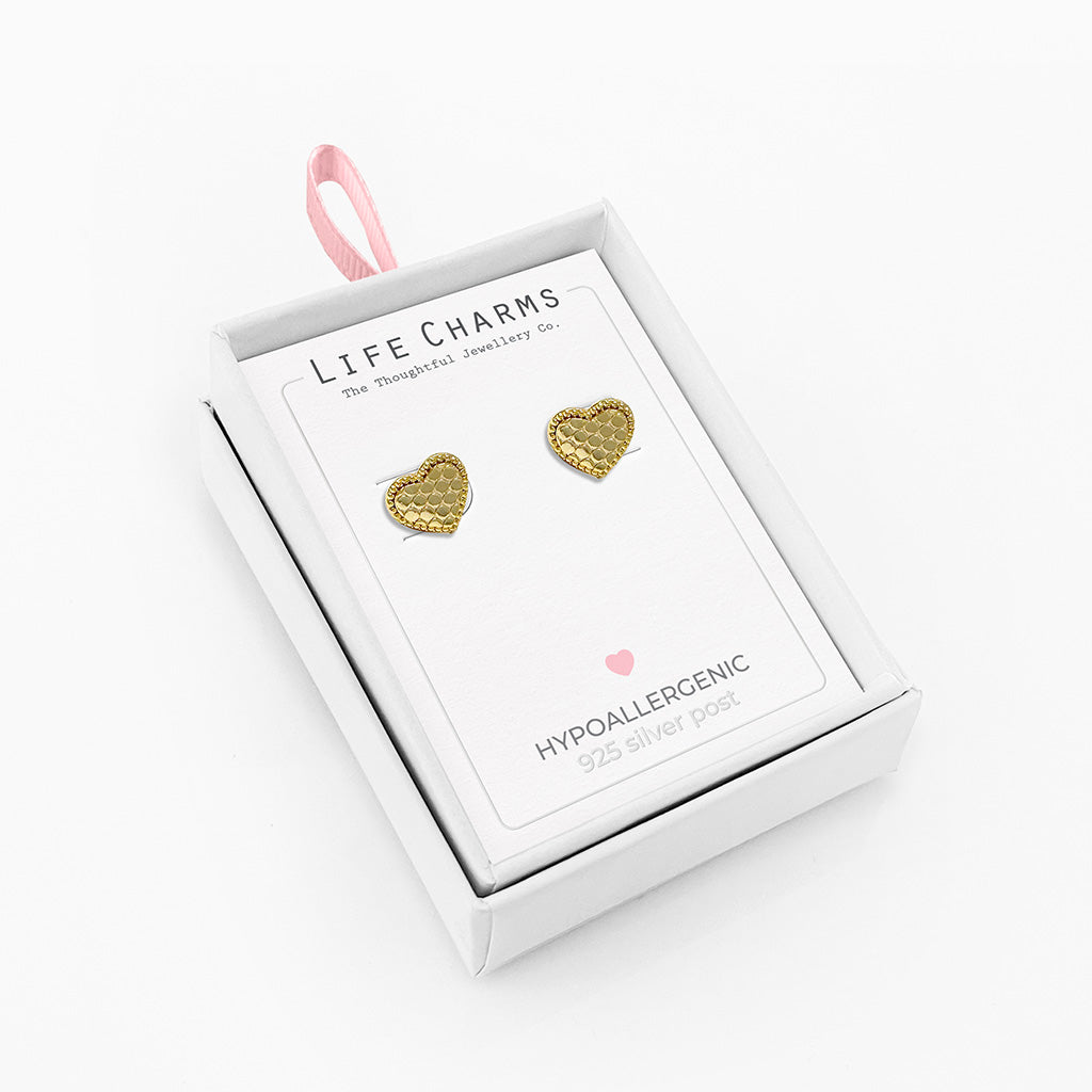 Honeycomb heart studs in gold