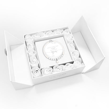 Maid of Honour - Freshwater pearls charm bracelet in flower box