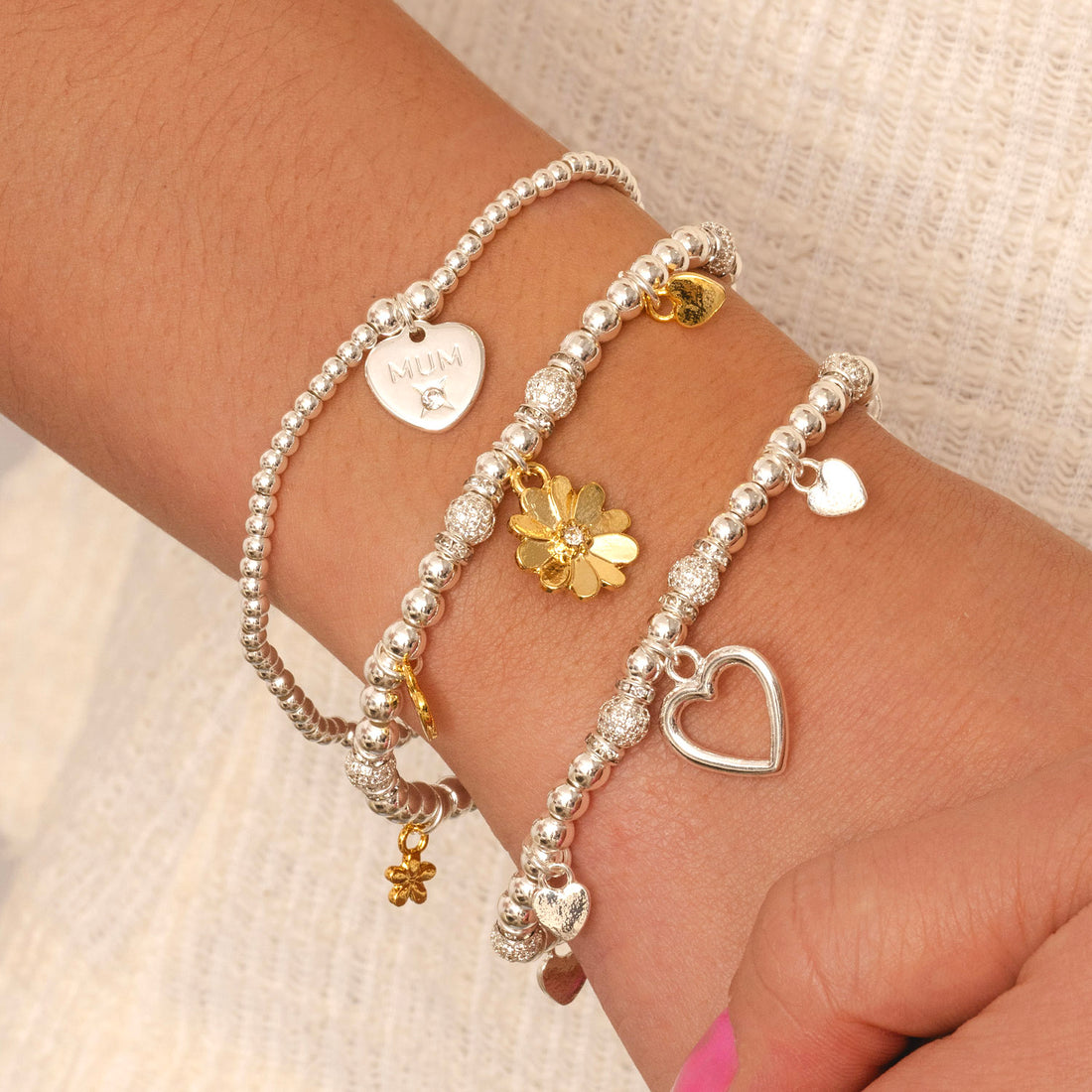 The Best Mum - heart charm bracelet in Mother&
