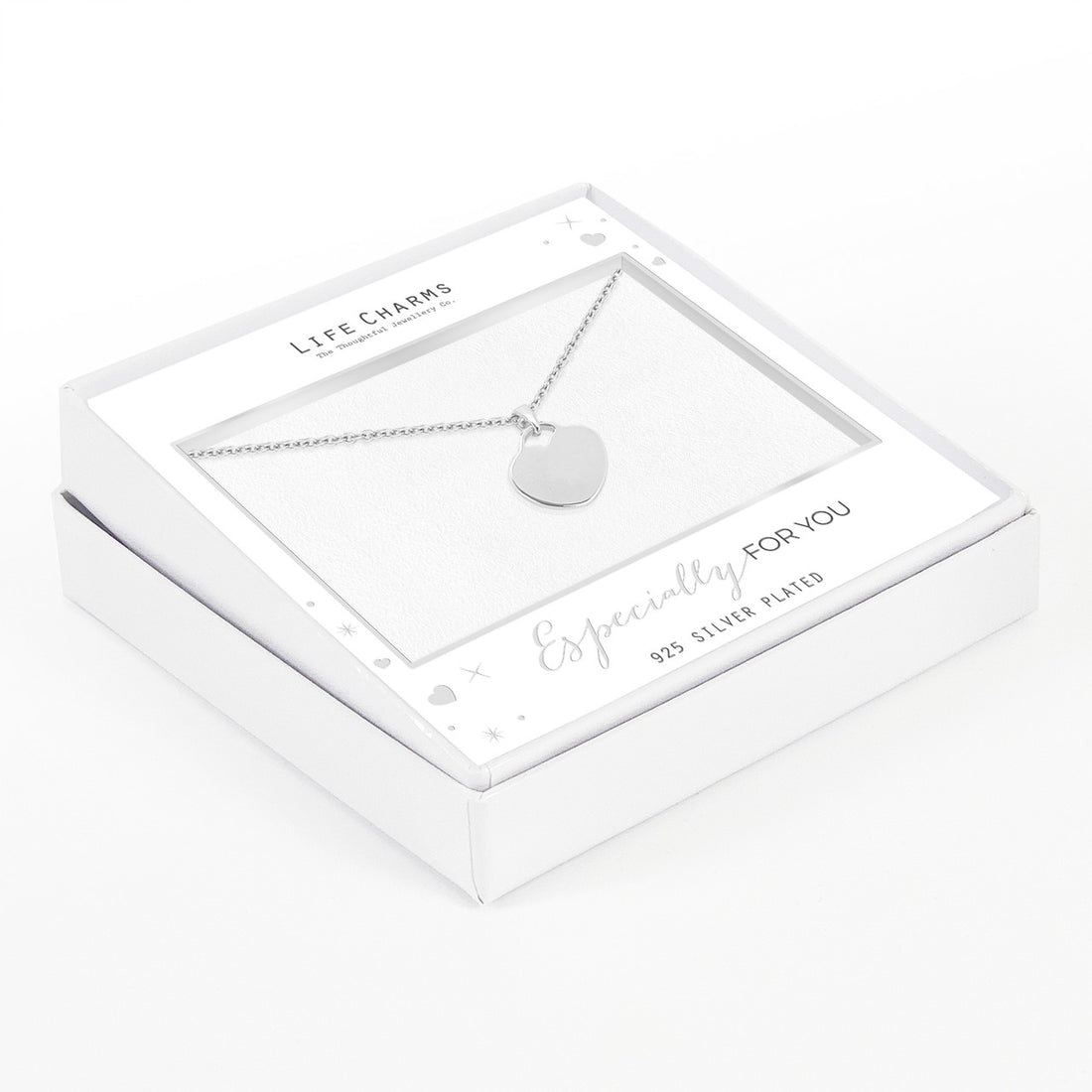 Elegant heart pendant necklace