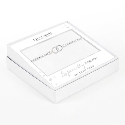 Sparkling circle bracelet