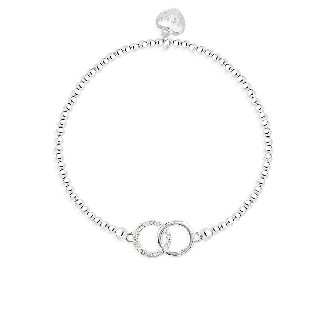 Sparkling circle bracelet