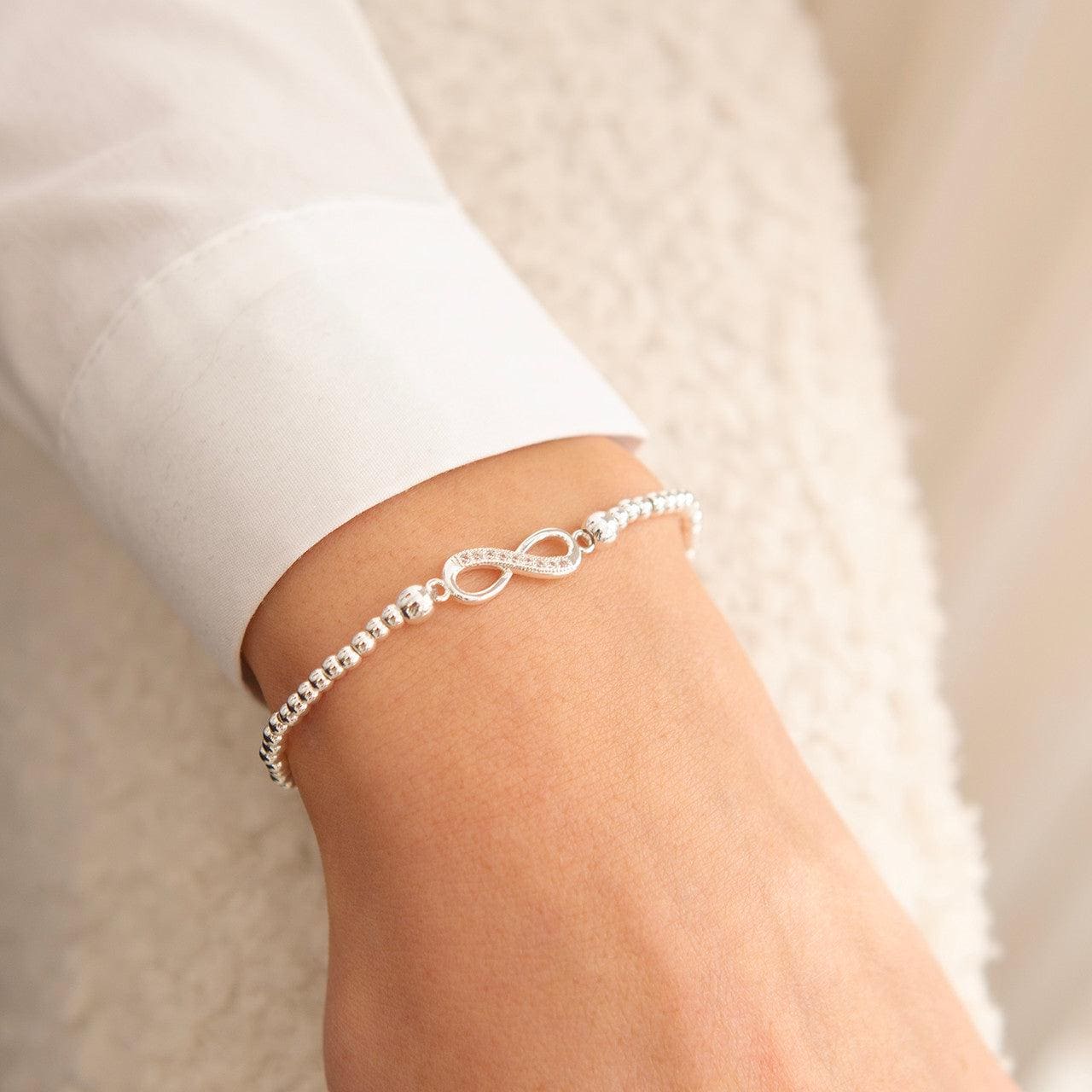 Forever infinity bracelet in silver